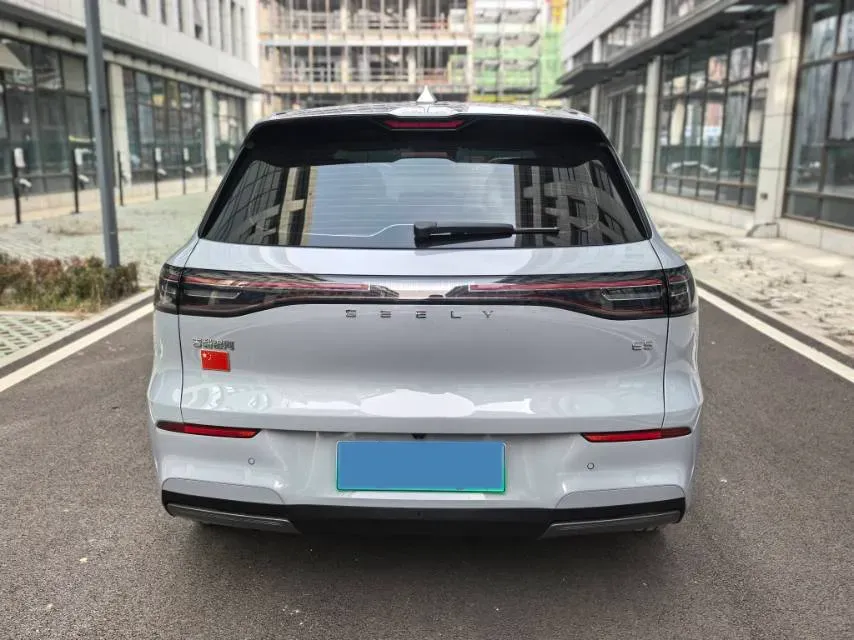 2024 LanDian E5 1.5L 110HP L4 E-CVT PHEV 17.52KWH,autocango,china used car exporter,china ev exporter,chinese used car exporter,chinese used ev exporter