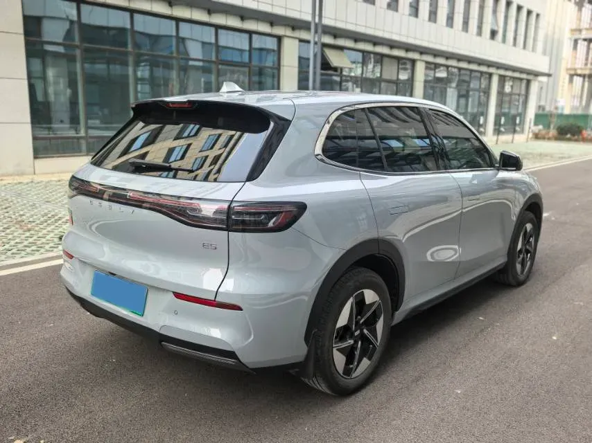 2024 LanDian E5 1.5L 110HP L4 E-CVT PHEV 17.52KWH,autocango,china used car exporter,china ev exporter,chinese used car exporter,chinese used ev exporter