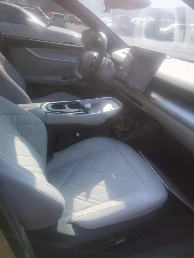 2023 ChangAn QiYuan A07 1.5L 95HP L4 REEV 28.4KWH,autocango,china used car exporter,china ev exporter,chinese used car exporter,chinese used ev exporter