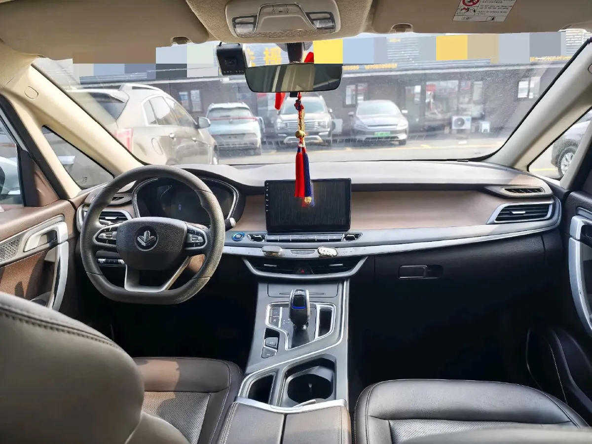 2021 LiFan Maple 80v BEV 53KWH,autocango,china used car exporter,china ev exporter,chinese used car exporter,chinese used ev exporter