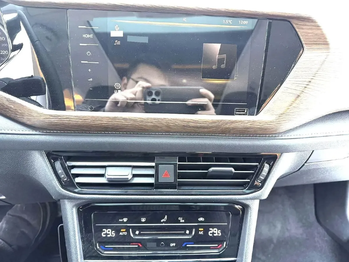 2021 Volkswagen Tharu 1.4T 150HP L4 7DCT,autocango,china used car exporter,china ev exporter,chinese used car exporter,chinese used ev exporter