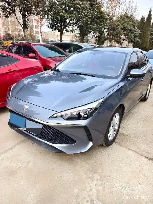 2023 Roewe i5 1.5L 129HP L4 CVT