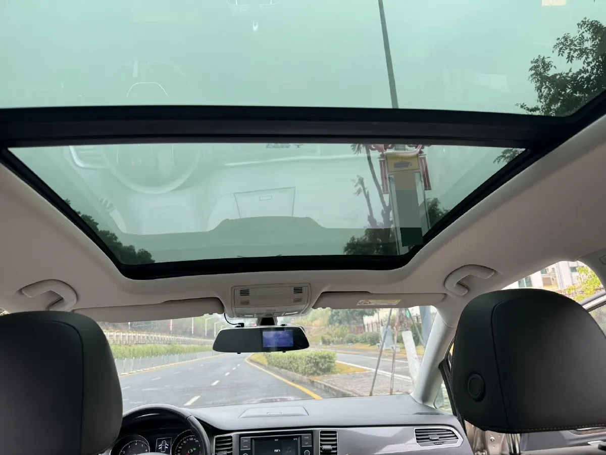 2018 Volkswagen Golf Sportsvan 1.4T 131HP L4 7DCT,autocango,china used car exporter,china ev exporter,chinese used car exporter,chinese used ev exporter