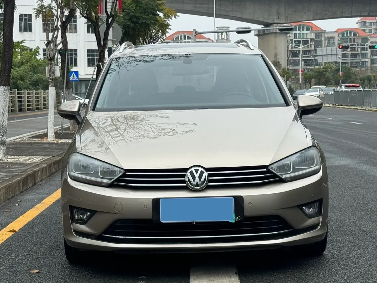2018 Volkswagen Golf Sportsvan 1.4T 131HP L4 7DCT,autocango,china used car exporter,china ev exporter,chinese used car exporter,chinese used ev exporter
