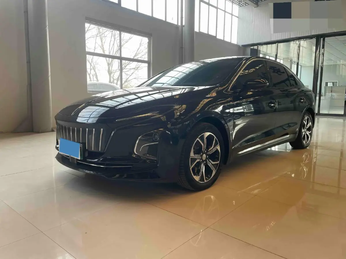 2023 HongQi E-QM5 BEV 54KWH