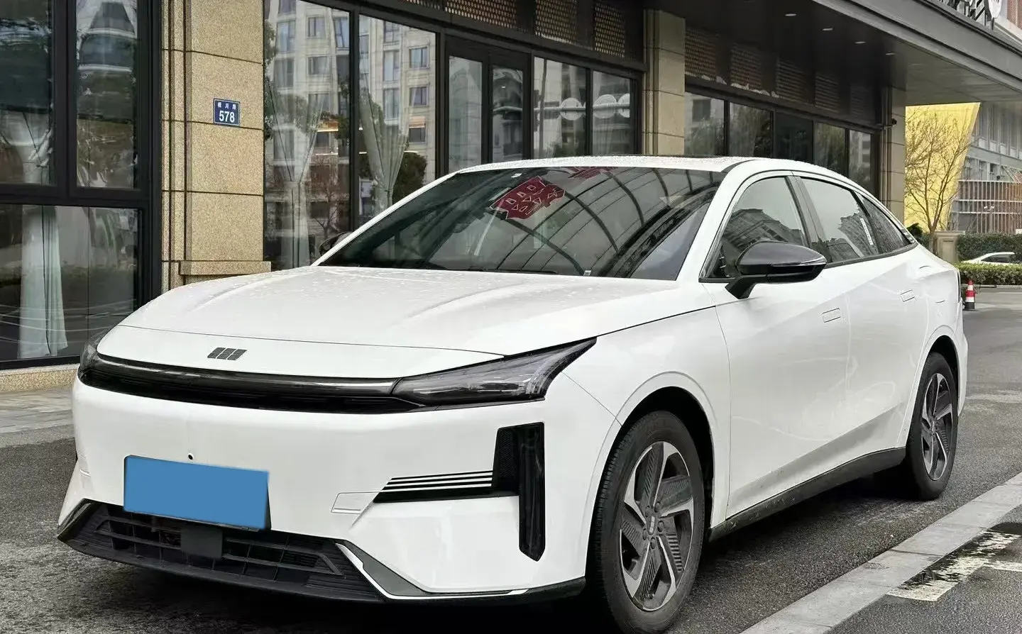 2023 Geely Galaxy L6 1.5T 163HP L4 3DHT PHEV