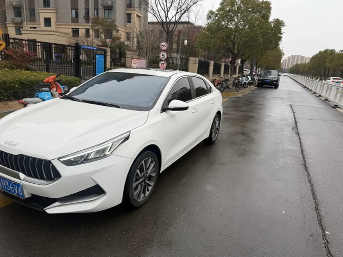 2021 Kia K3 1.5L 115HP L4 CVT