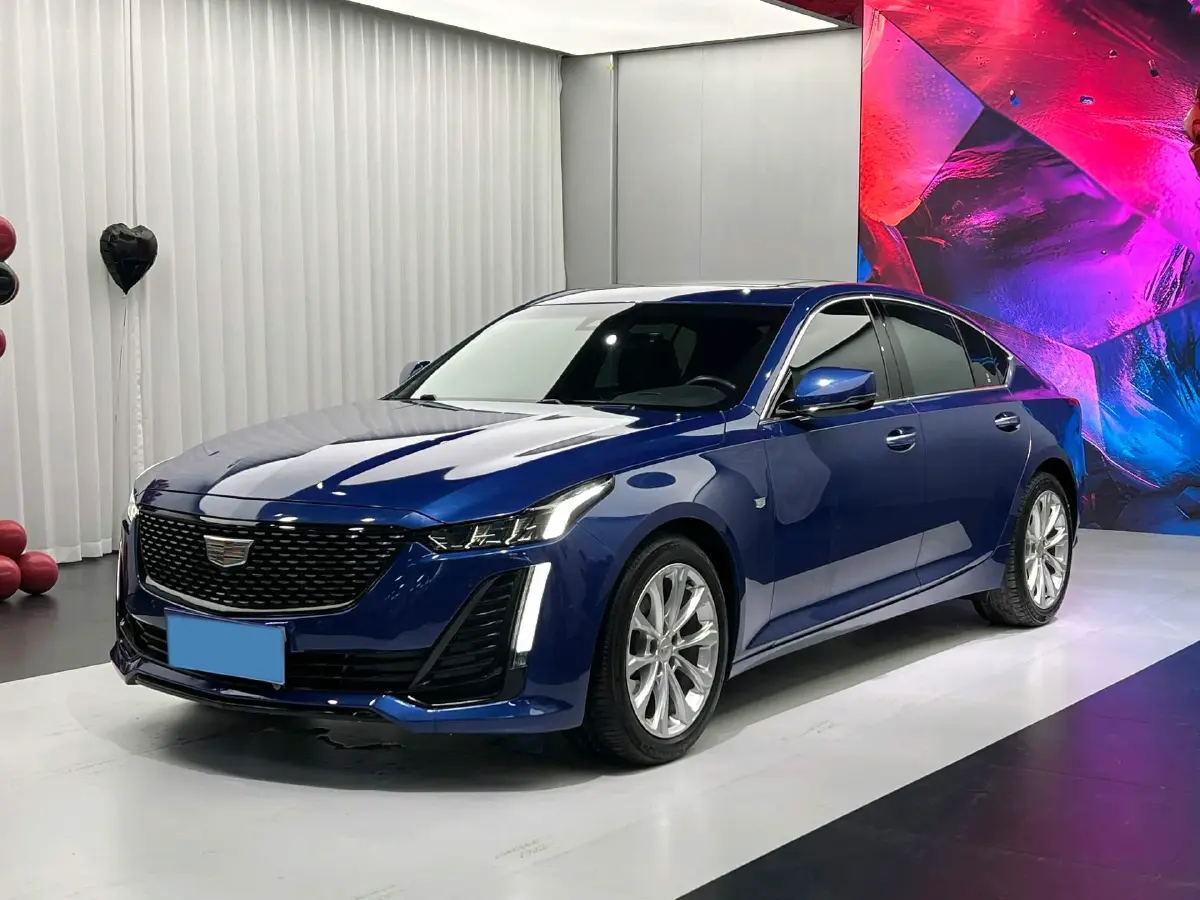 2020 Cadillac CT5 2.0T 241HP L4 10AT