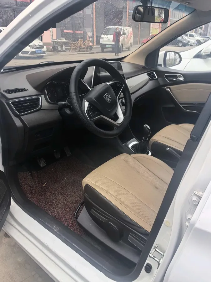 2019 Golden Dragon New Era Sea Lion 2.0L 102HP L4 5MT,autocango,china used car exporter,china ev exporter,chinese used car exporter,chinese used ev exporter