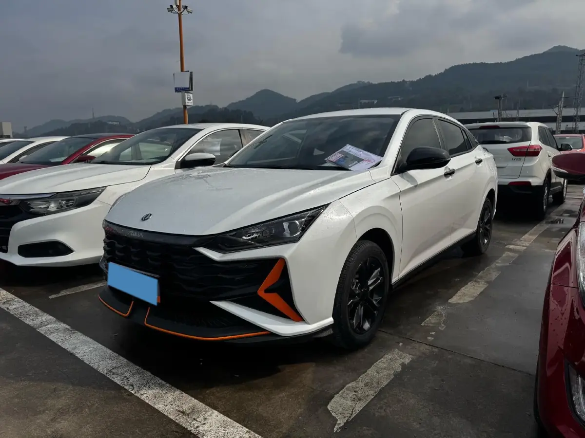 2023 DongFeng Aeolus YiXuan 1.5L 125HP L4 6DCT