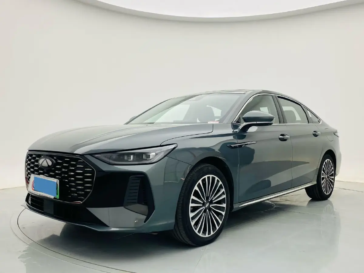 2025 Fulwin FulwinA8L 1.5T 156HP L4 1DHT PHEV 18.67KWH