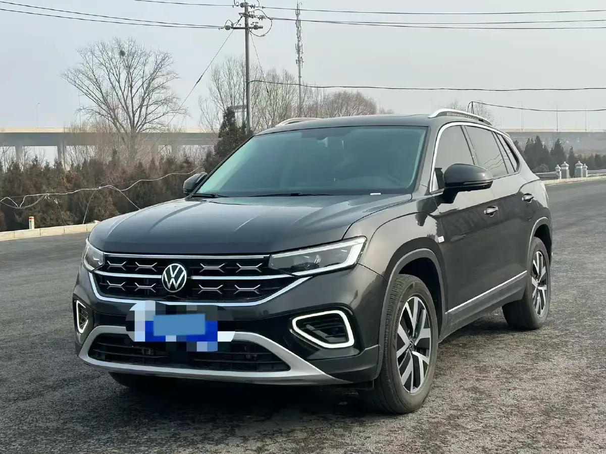 2025 Volkswagen Tayron 1.5T 160HP L4 7DCT