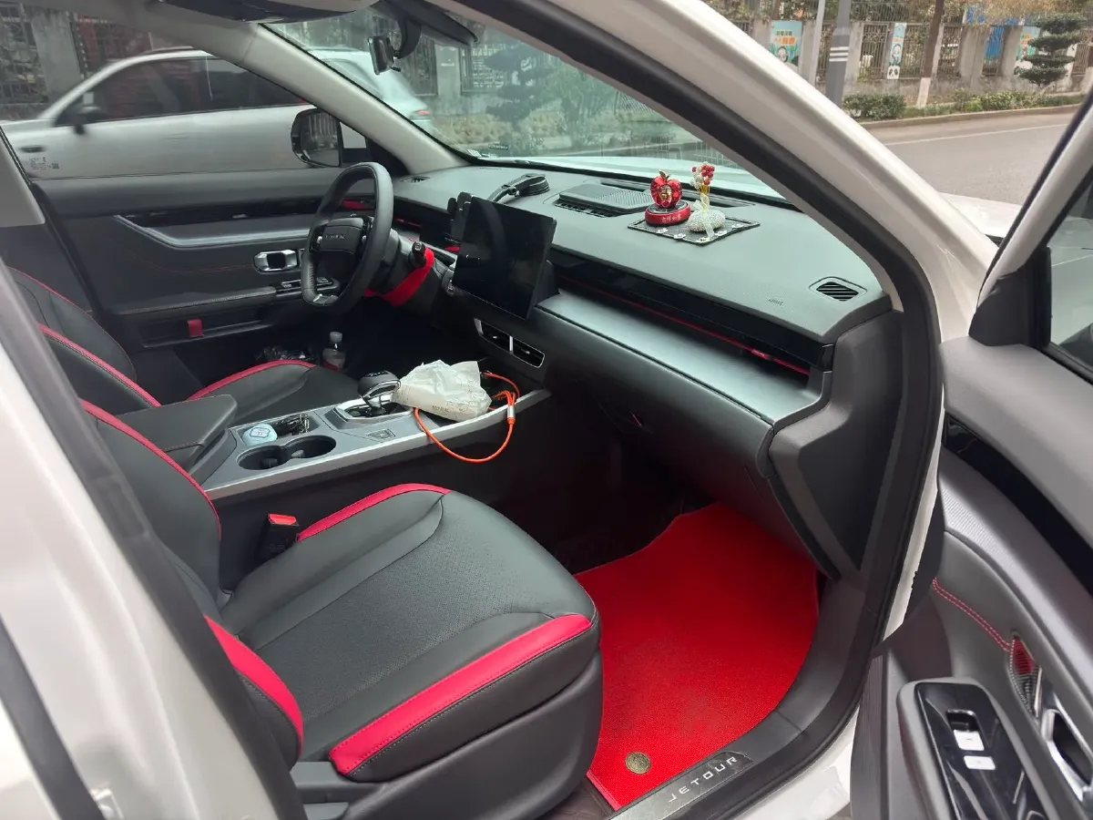 2024 Geely OkavangoPRO 1.5T 181HP L4 7DCT,autocango,china used car exporter,china ev exporter,chinese used car exporter,chinese used ev exporter