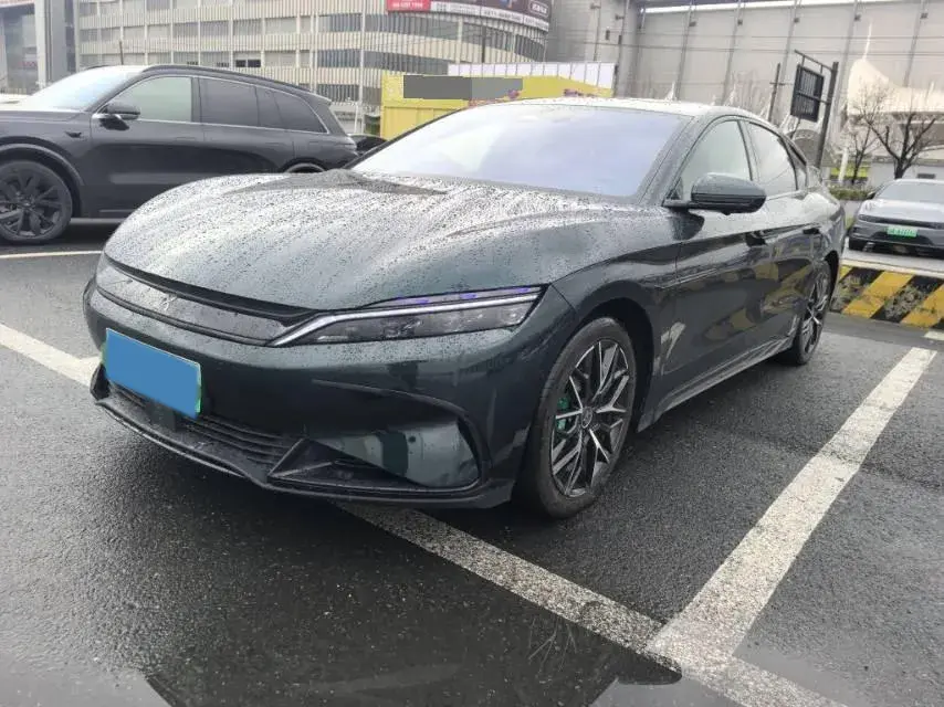 2022 Toyota Highlander 2.5L 192HP L4 E-CVT Hybrid