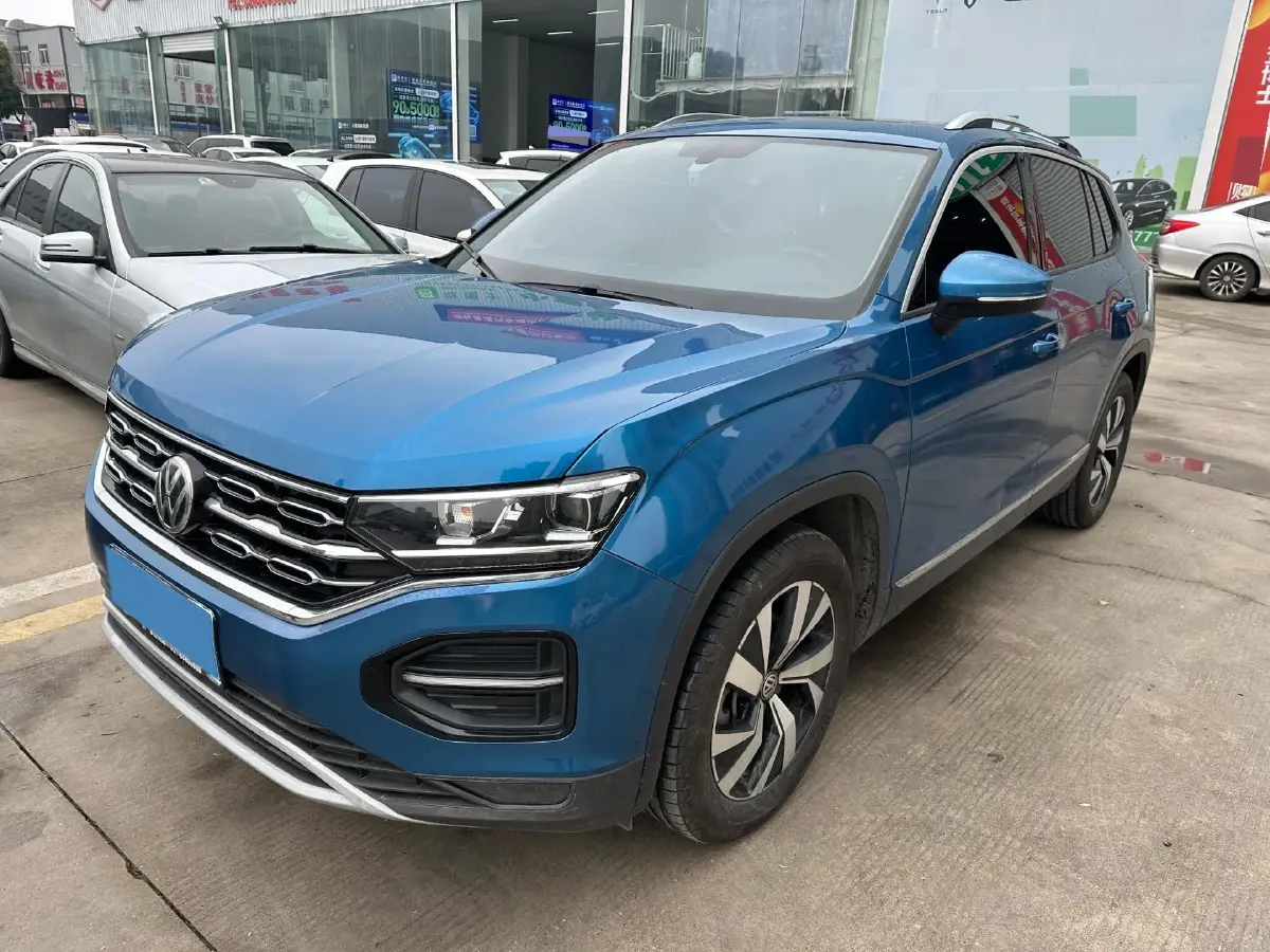 2019 Jeep Cherokee 2.0T 234HP L4 9AT