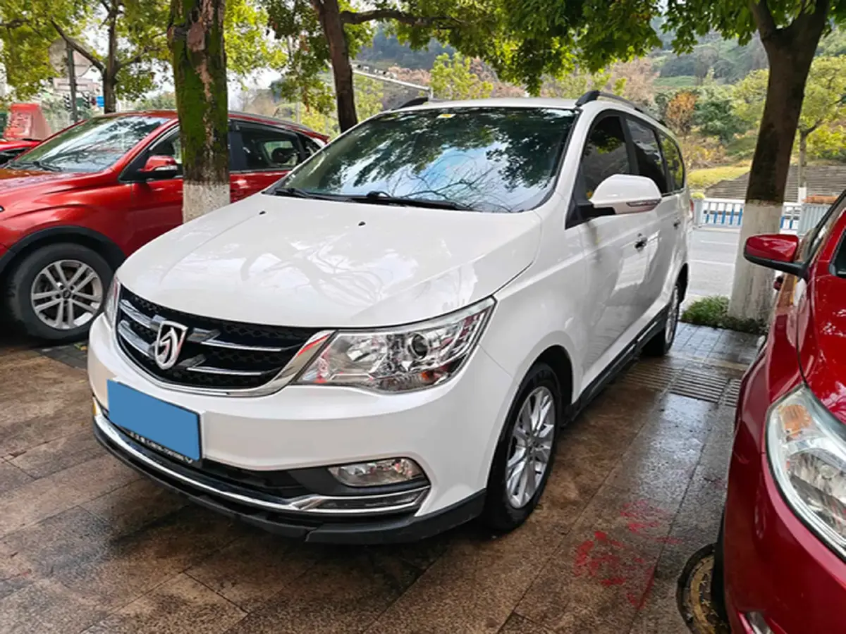 2016 BaoJun 730 1.5L 112HP L4 5MT