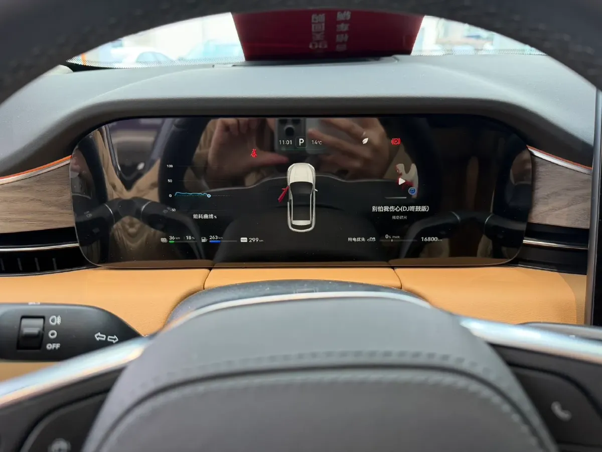 2022 JMC YuHu 7 2.0T 141HP L4 8AT,autocango,china used car exporter,china ev exporter,chinese used car exporter,chinese used ev exporter