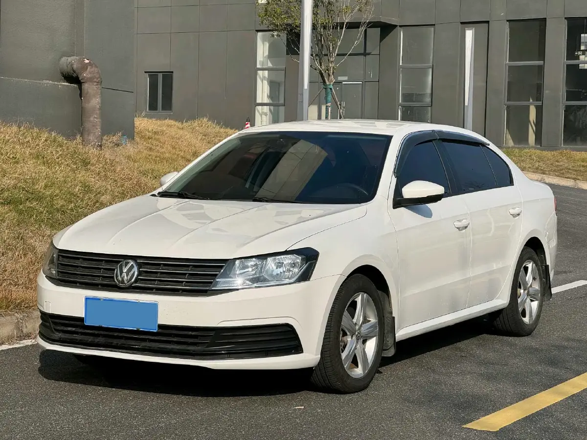 2017 Volkswagen Lavida 1.6L 110HP L4 6AT