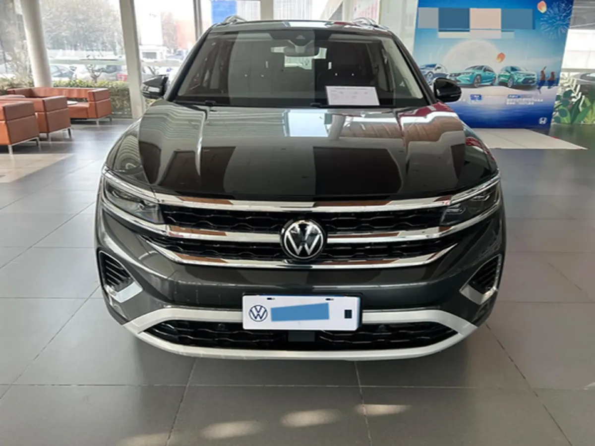 2023 Volkswagen Talagon 2.0T 220HP L4 7DCT,autocango,china used car exporter,china ev exporter,chinese used car exporter,chinese used ev exporter