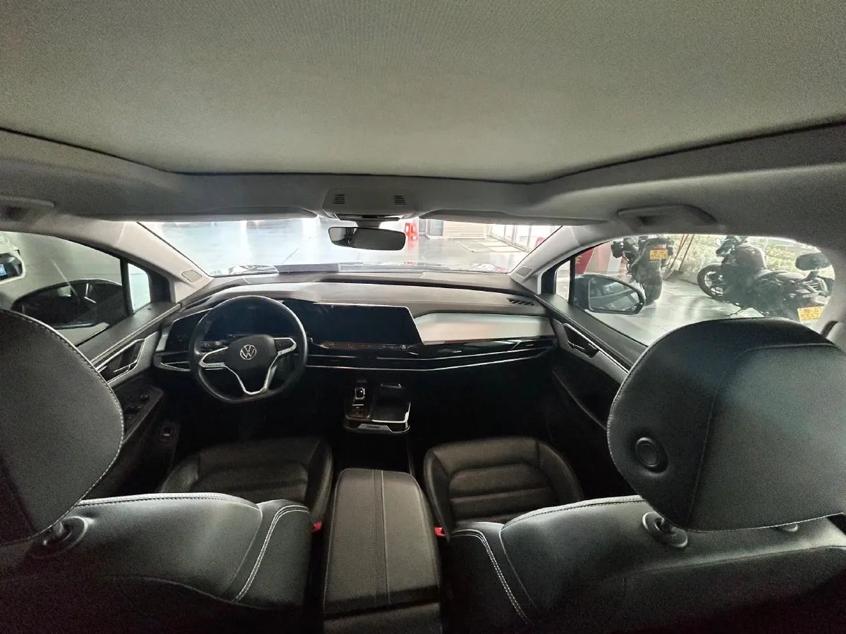 2023 Volkswagen Talagon 2.0T 220HP L4 7DCT,autocango,china used car exporter,china ev exporter,chinese used car exporter,chinese used ev exporter