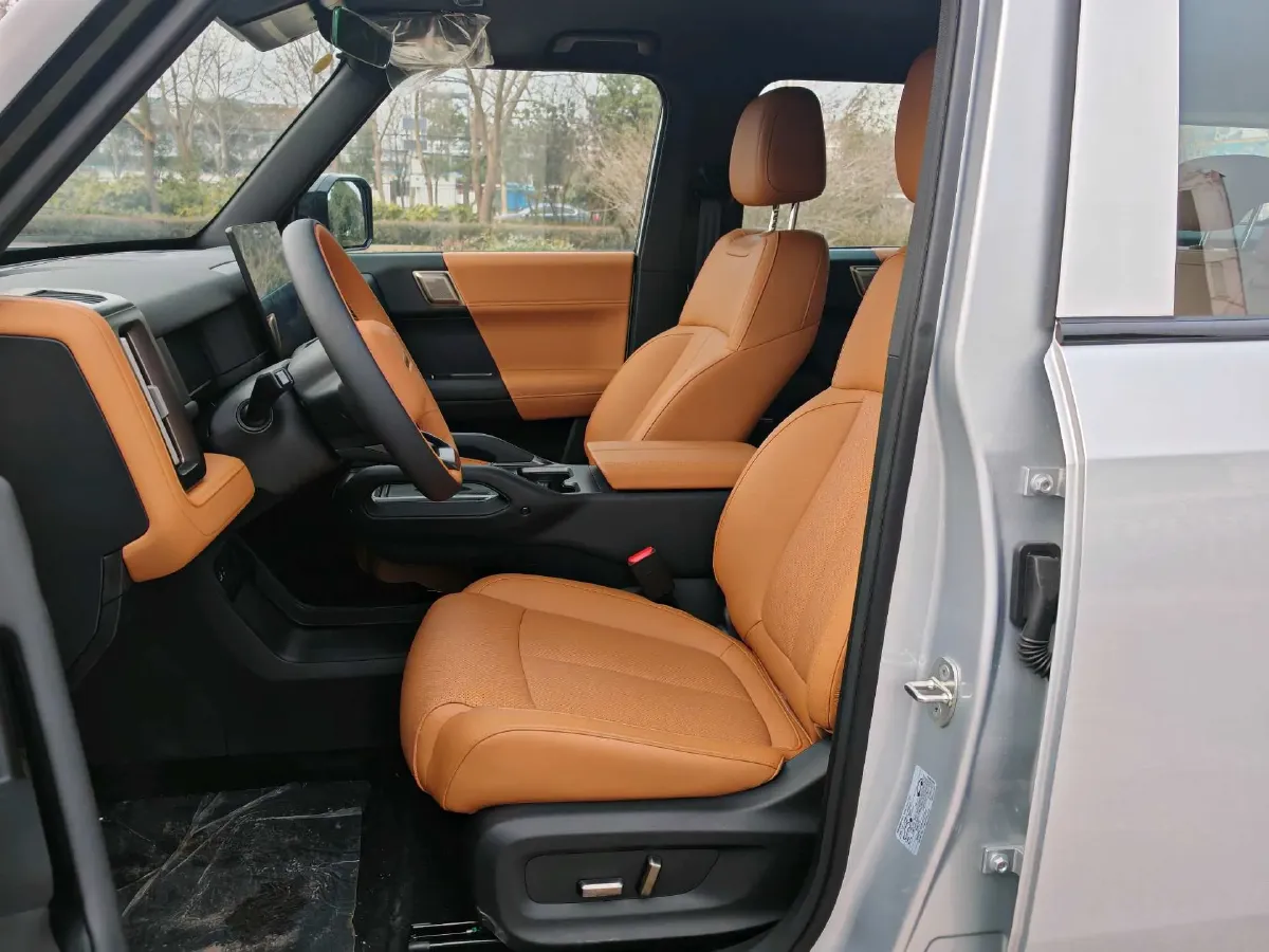 2025 Fulwin FulwinX3L REEV 156HP REEV,autocango,china used car exporter,china ev exporter,chinese used car exporter,chinese used ev exporter