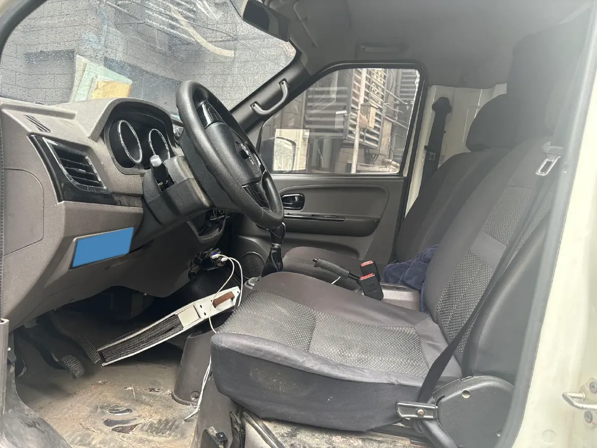 2020 MAXUS XinTu EV90 BEV 72KWH,autocango,china used car exporter,china ev exporter,chinese used car exporter,chinese used ev exporter