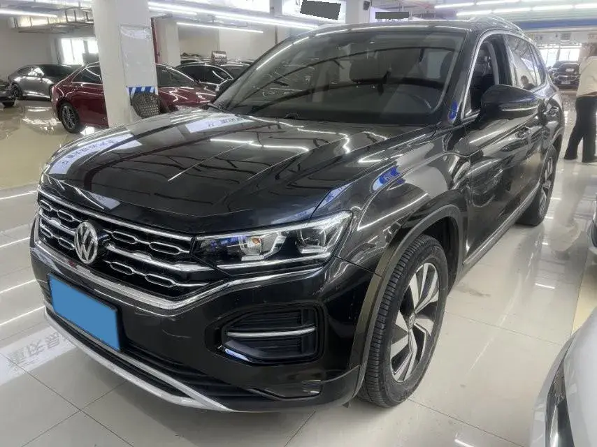 2019 Jeep Cherokee 2.0T 234HP L4 9AT