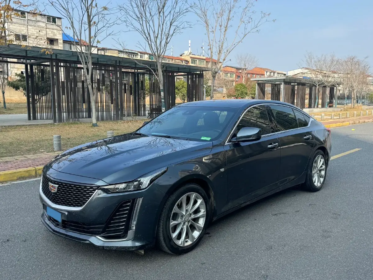 2021 Cadillac CT5 2.0T 237HP L4 10AT