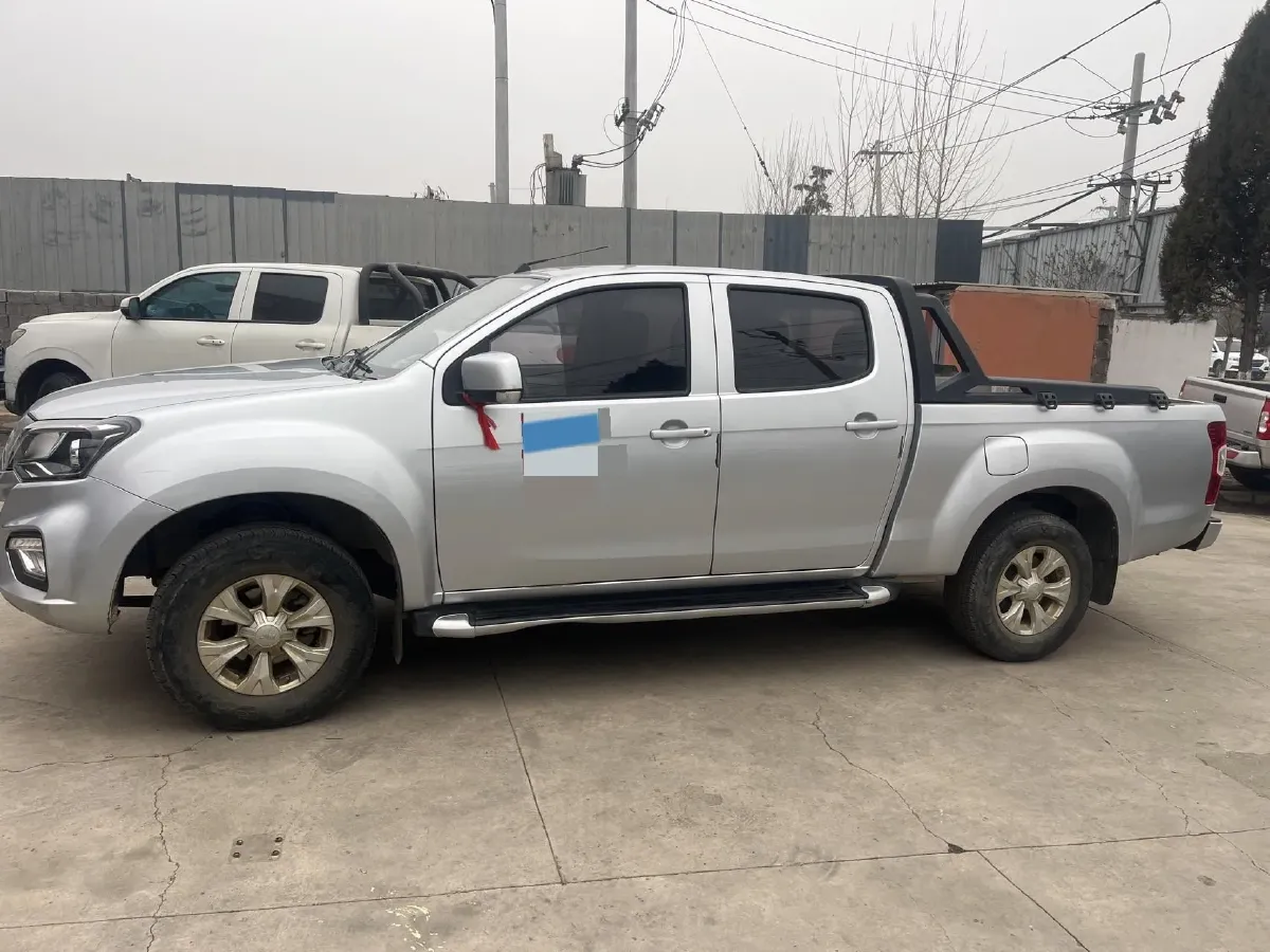 2019 JMC YuHu 5 2.0T 142HP L4 6MT,autocango,china used car exporter,china ev exporter,chinese used car exporter,chinese used ev exporter