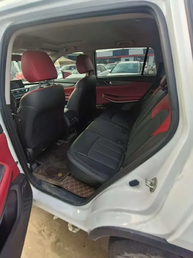 2023 ChangAn CS75 1.5T 188HP L4 7DCT,autocango,china used car exporter,china ev exporter,chinese used car exporter,chinese used ev exporter