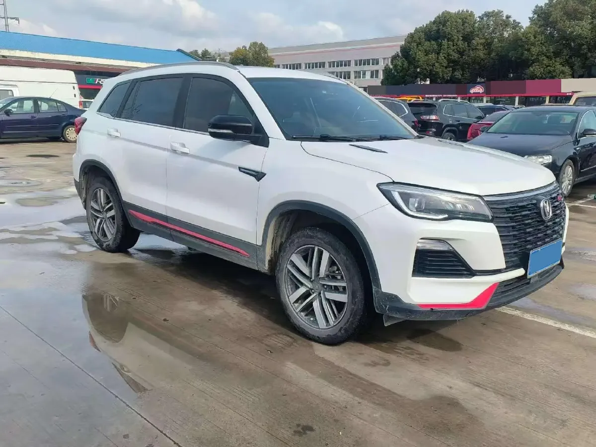 2023 ChangAn CS75 1.5T 188HP L4 7DCT,autocango,china used car exporter,china ev exporter,chinese used car exporter,chinese used ev exporter