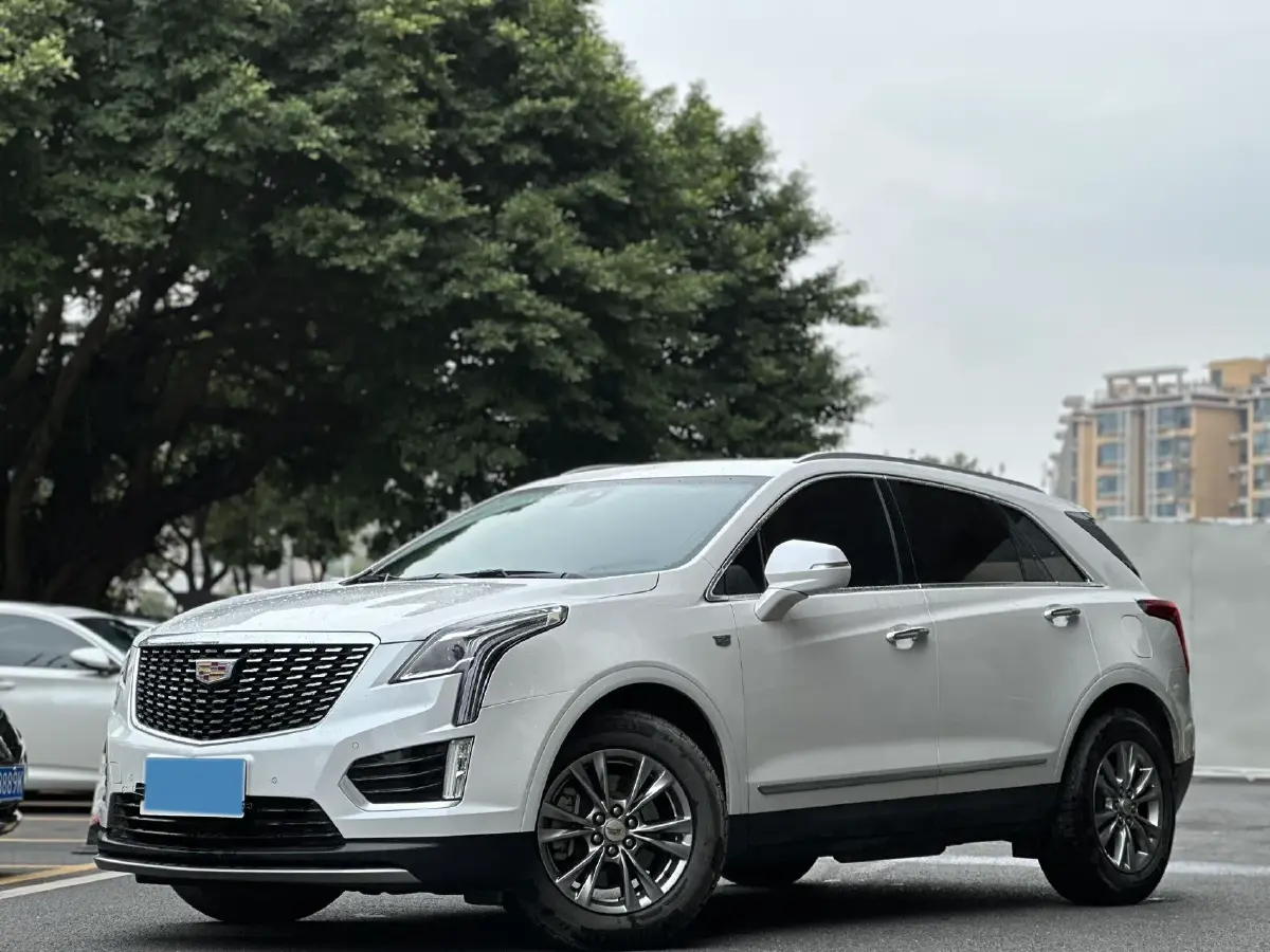 2020 Cadillac XT5 2.0T 241HP L4 9AT