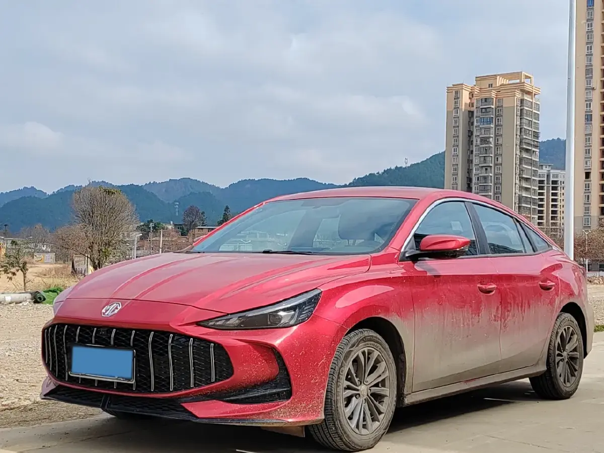 2025 MG 5 1.5L 129HP L4 CVT