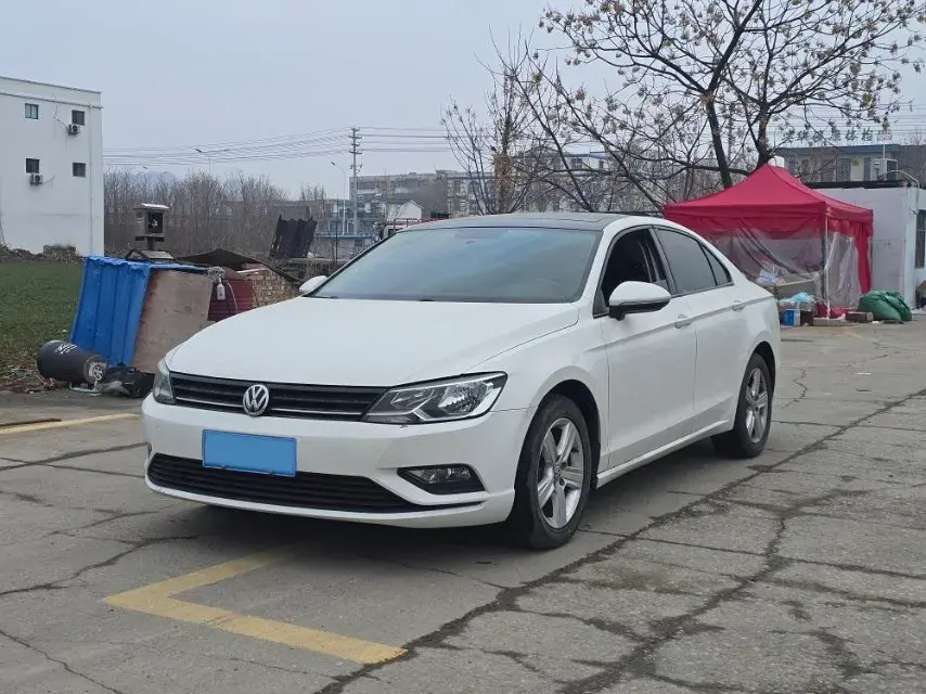 2018 Volkswagen Lamando 1.4T 131HP L4 7DCT