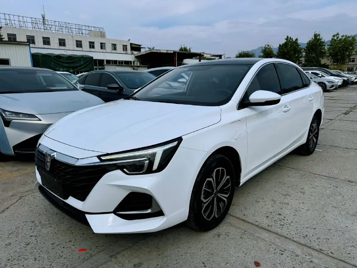2022 Roewe RX5 eMAX 1.5T 169HP L4 AMT PHEV 16.6KWH