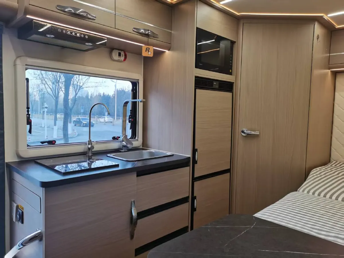 2023 ChangAn LanTuoZhe 2.0T 233HP L4 8AT,autocango,china used car exporter,china ev exporter,chinese used car exporter,chinese used ev exporter