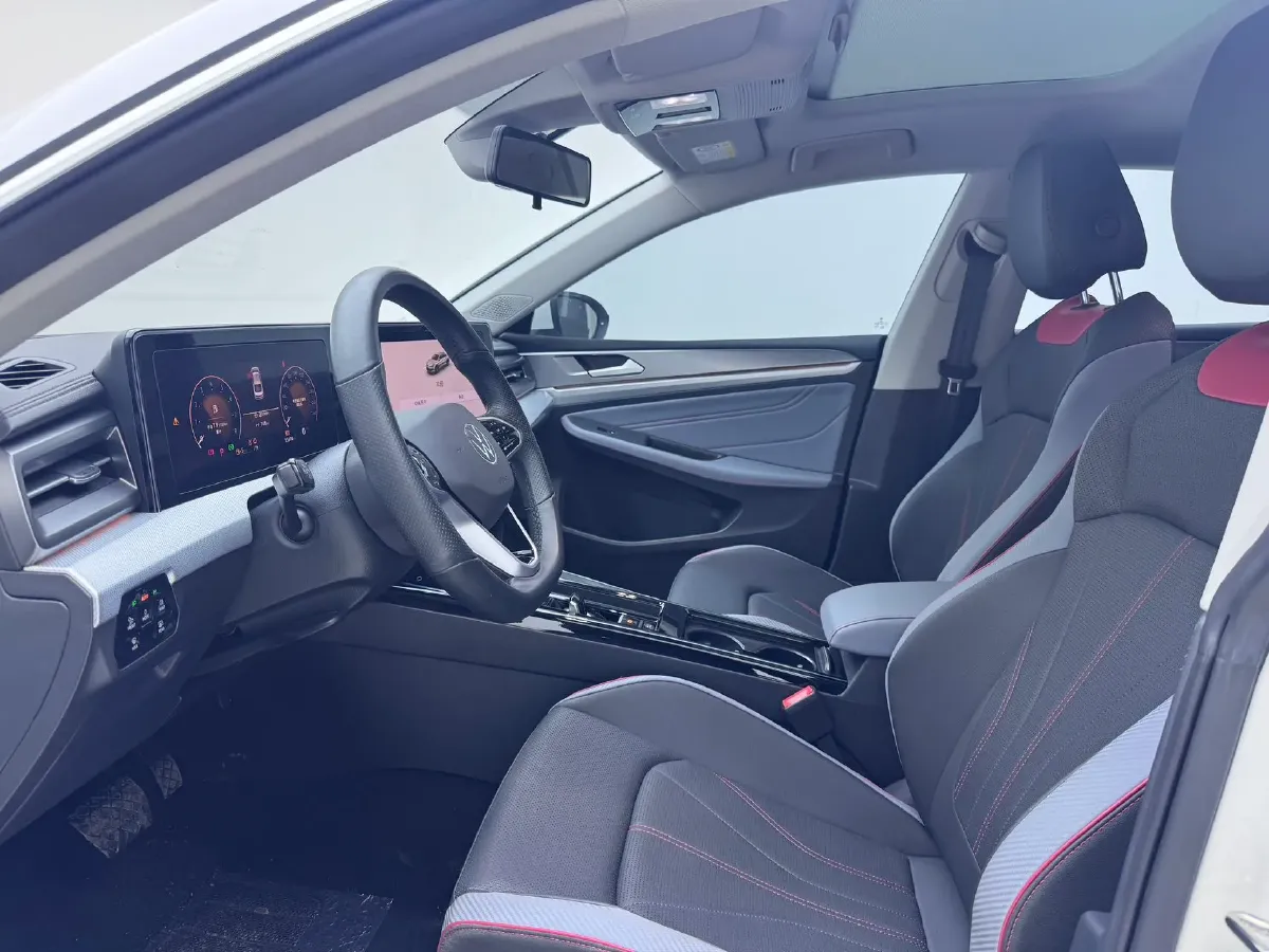 2023 Volkswagen Lamando 1.4T 150HP L4 7DCT,autocango,china used car exporter,china ev exporter,chinese used car exporter,chinese used ev exporter