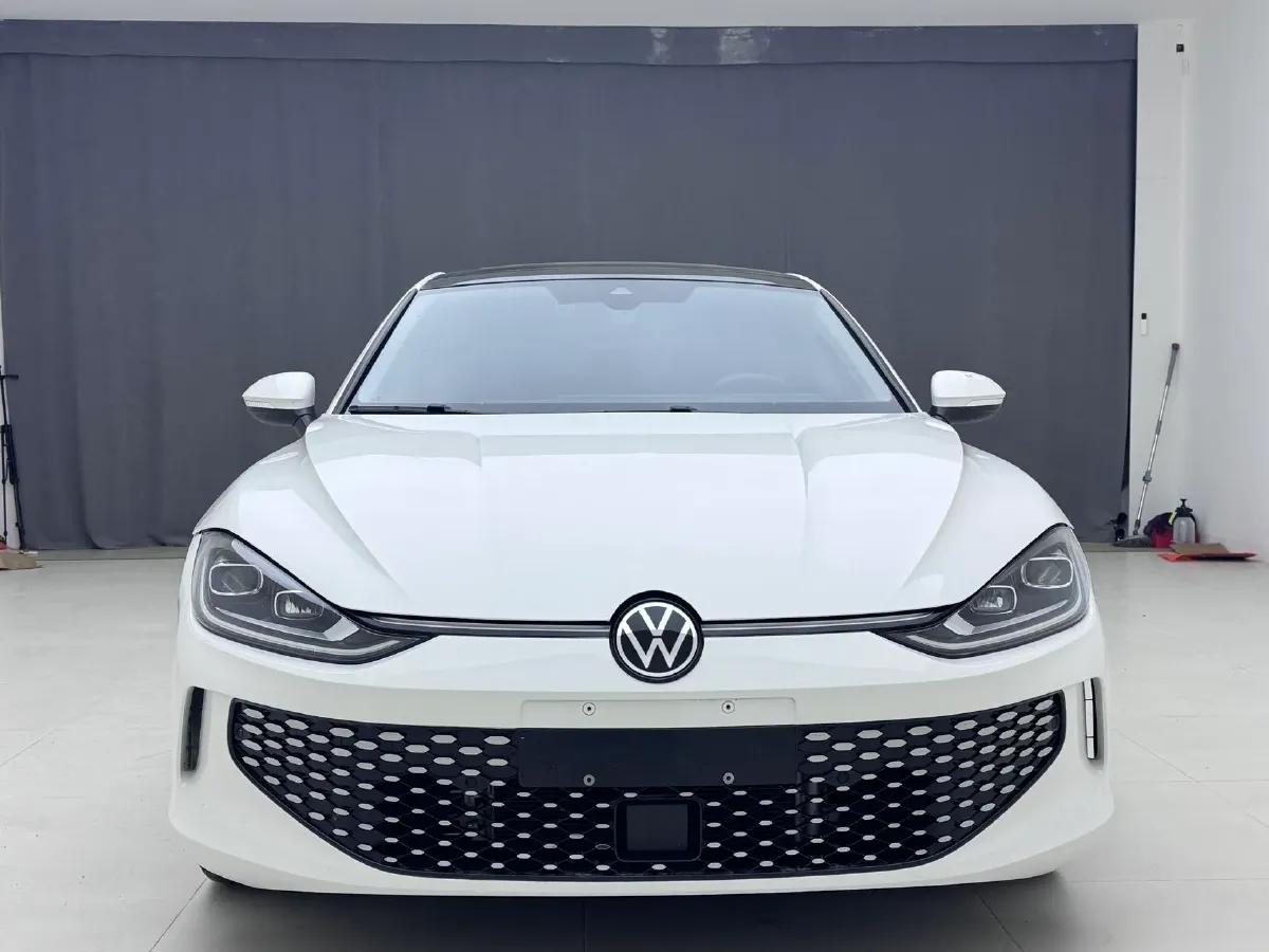 2023 Volkswagen Lamando 1.4T 150HP L4 7DCT,autocango,china used car exporter,china ev exporter,chinese used car exporter,chinese used ev exporter