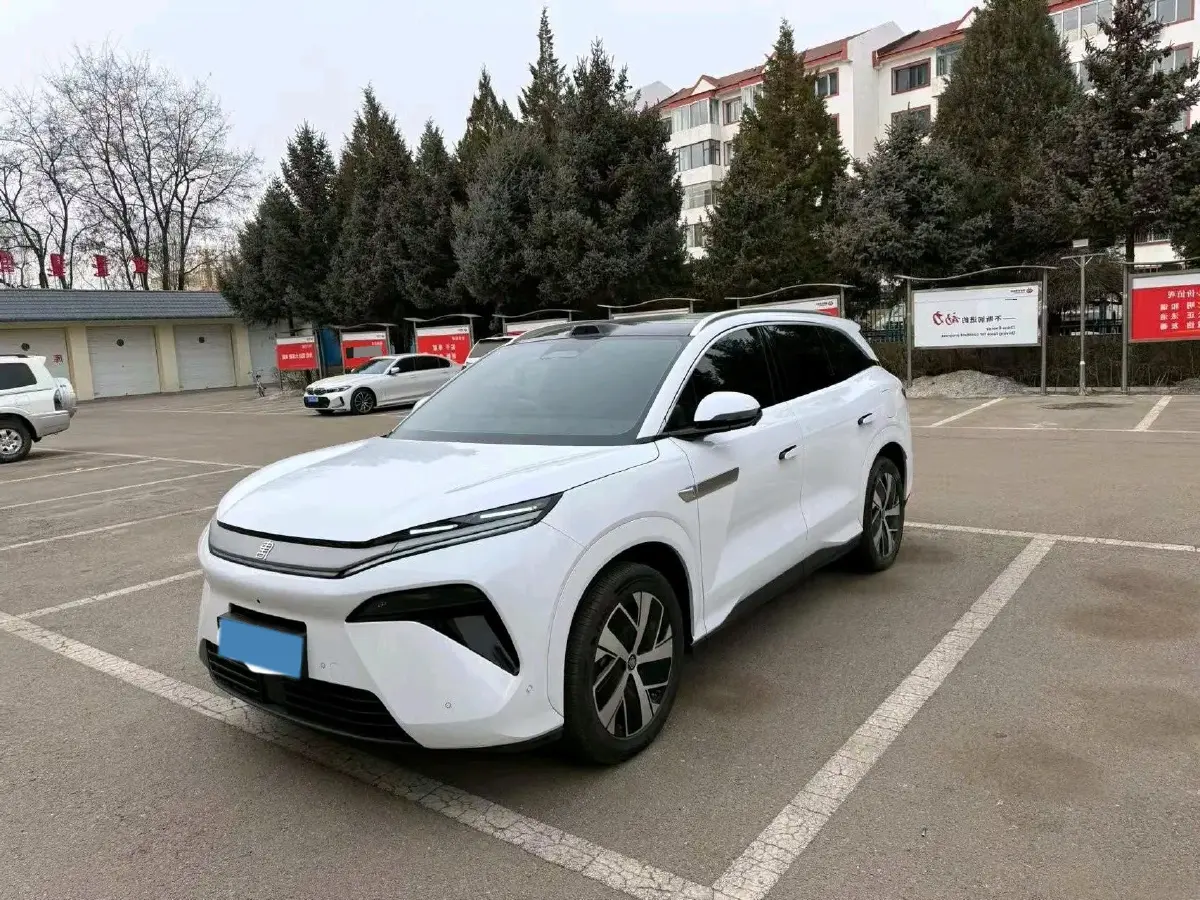 2025 BYD TangL 1.5T 156HP L4 E-CVT PHEV