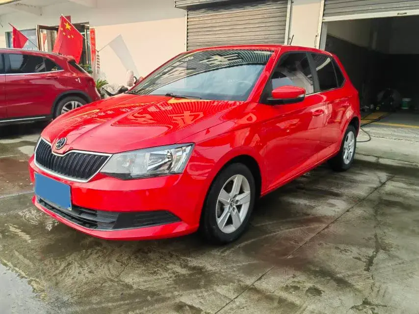 2017 Skoda Fabia 1.4L 90HP L4 6AT
