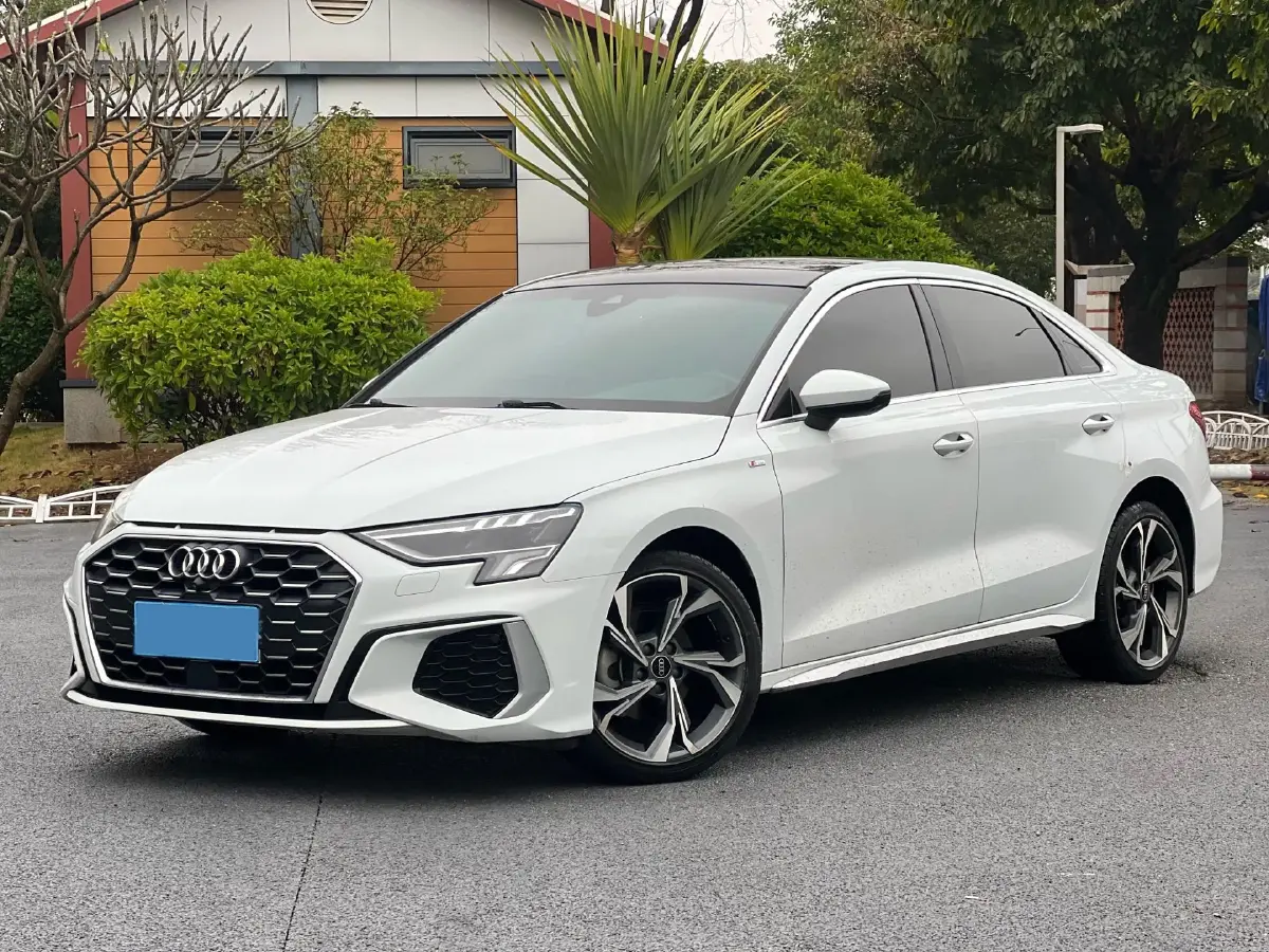 2022 Audi A3 1.4T 150HP L4 7DCT