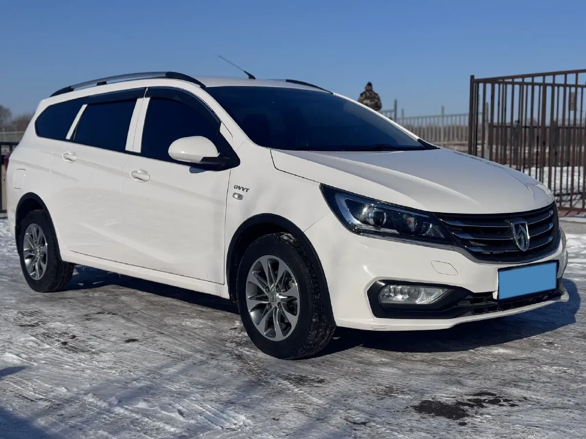 2019 Golden Dragon New Era Sea Lion 2.0L 102HP L4 5MT,autocango,china used car exporter,china ev exporter,chinese used car exporter,chinese used ev exporter