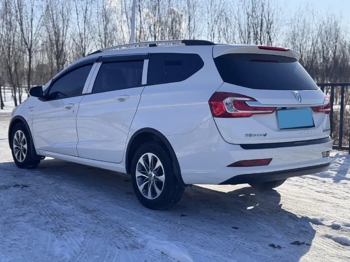 2019 Golden Dragon New Era Sea Lion 2.0L 102HP L4 5MT,autocango,china used car exporter,china ev exporter,chinese used car exporter,chinese used ev exporter