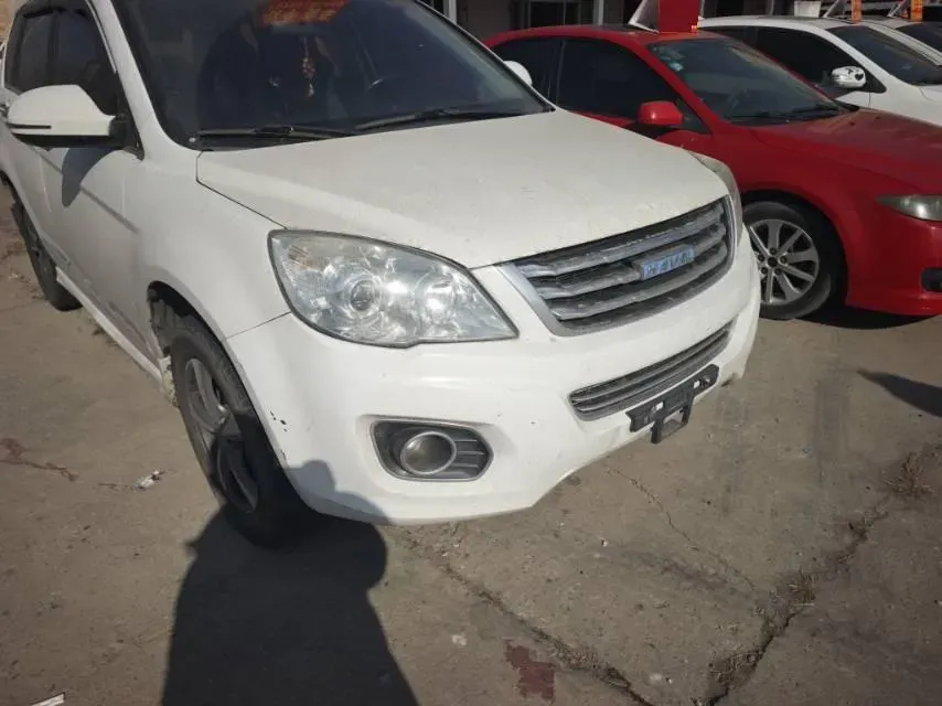 2014 ChangAn CS35 1.6L 125HP L4 5MT,autocango,china used car exporter,china ev exporter,chinese used car exporter,chinese used ev exporter