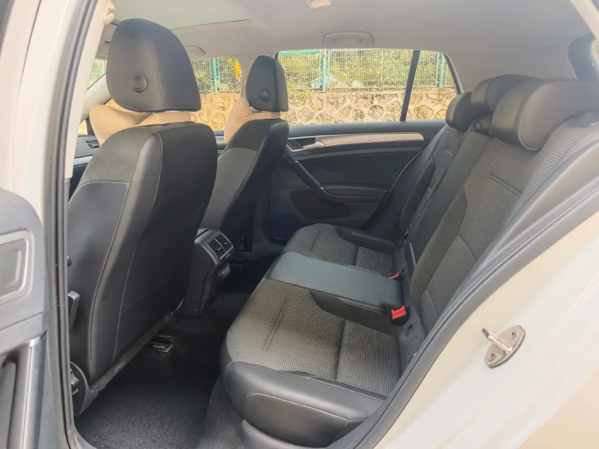 2020 Volkswagen Golf 1.4T 150HP L4 7DCT,autocango,china used car exporter,china ev exporter,chinese used car exporter,chinese used ev exporter