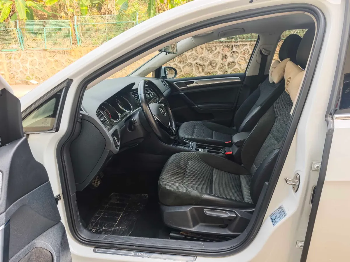 2020 Volkswagen Golf 1.4T 150HP L4 7DCT,autocango,china used car exporter,china ev exporter,chinese used car exporter,chinese used ev exporter