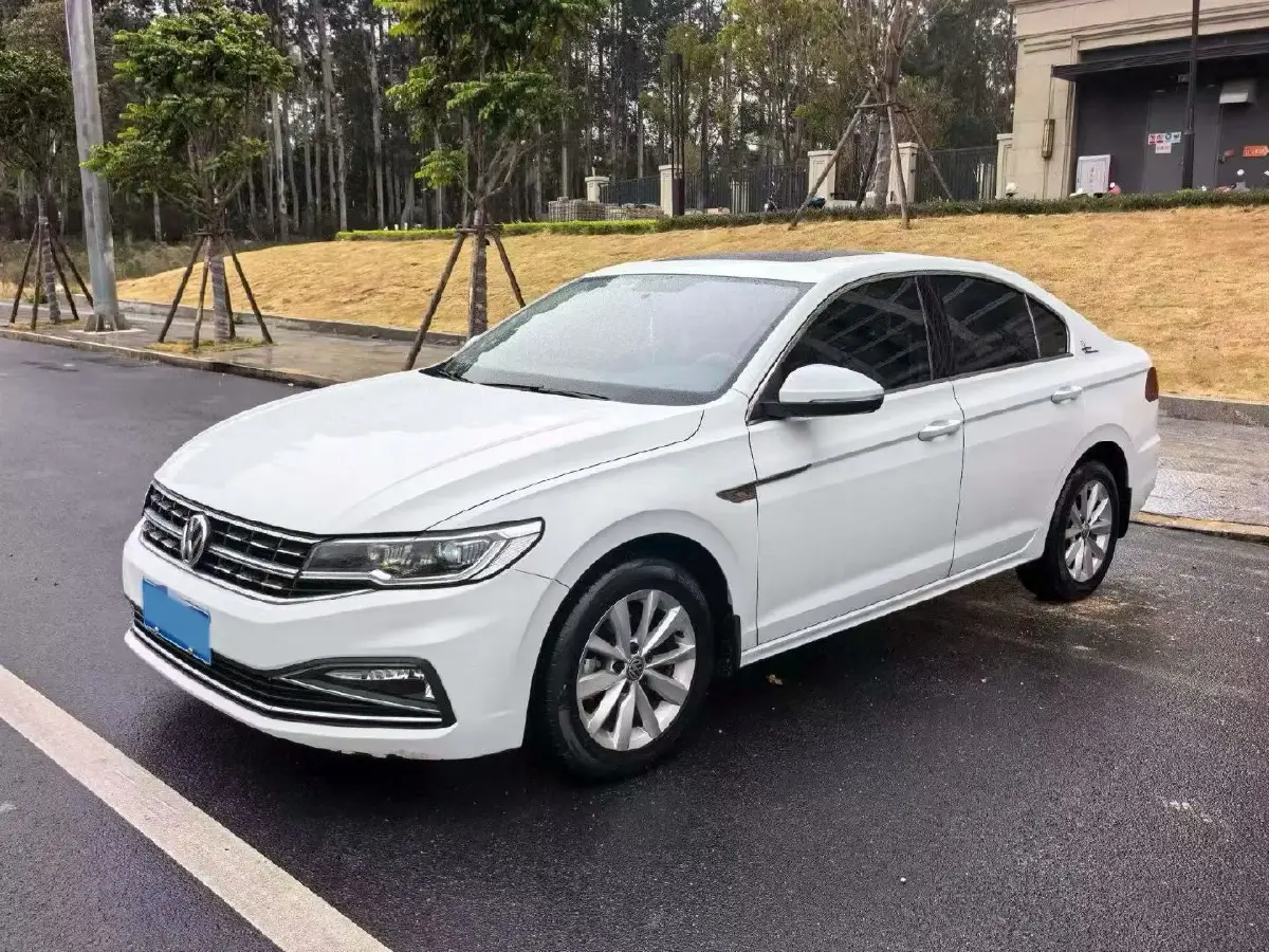 2020 Volkswagen Bora 1.5L 113HP L4 6AT