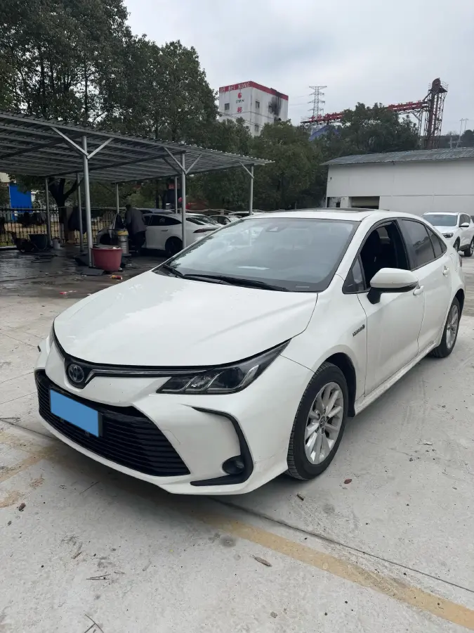 2019 Toyota Corolla 1.8L 98HP L4 E-CVT Hybrid