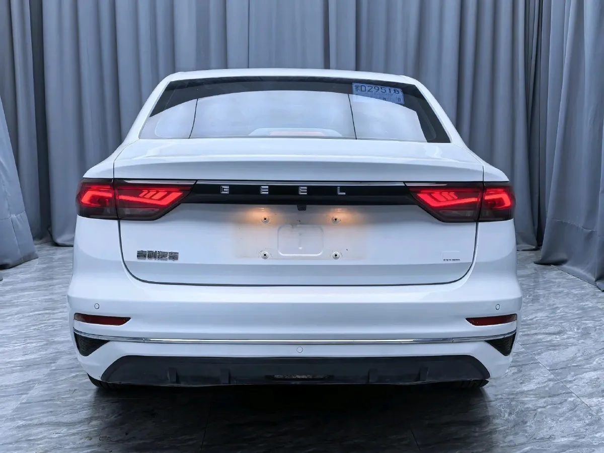 2022 Geely Emgrand 1.5L 114HP L4 CVT,autocango,china used car exporter,china ev exporter,chinese used car exporter,chinese used ev exporter