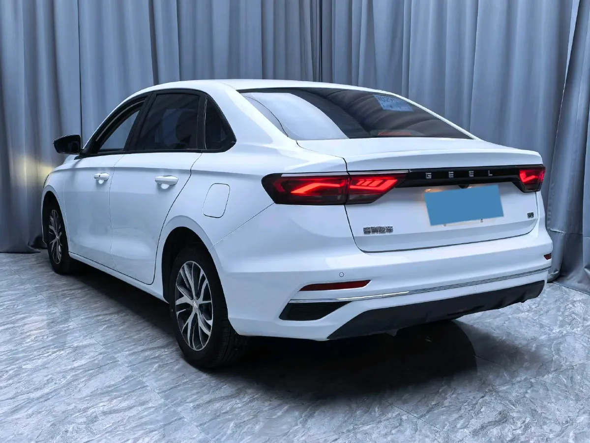 2022 Geely Emgrand 1.5L 114HP L4 CVT,autocango,china used car exporter,china ev exporter,chinese used car exporter,chinese used ev exporter